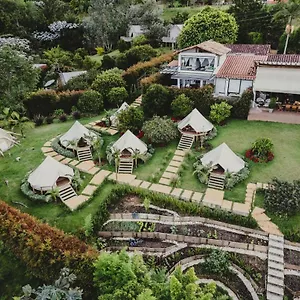 3* Tente de luxe Teva Glamping & Retreat