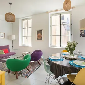 https://lolivier-bel-appartement-au-calme-a-2-pas-du-vieux-port.fr-provencehotel.com
