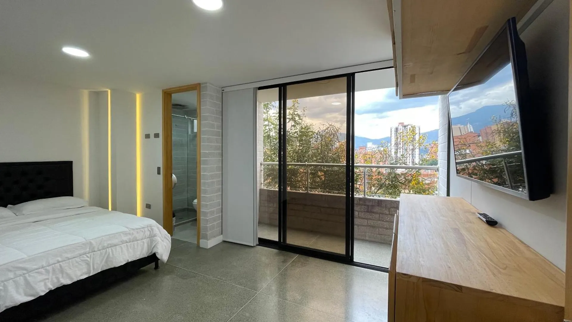 Edificio Helena Apartment Medellin