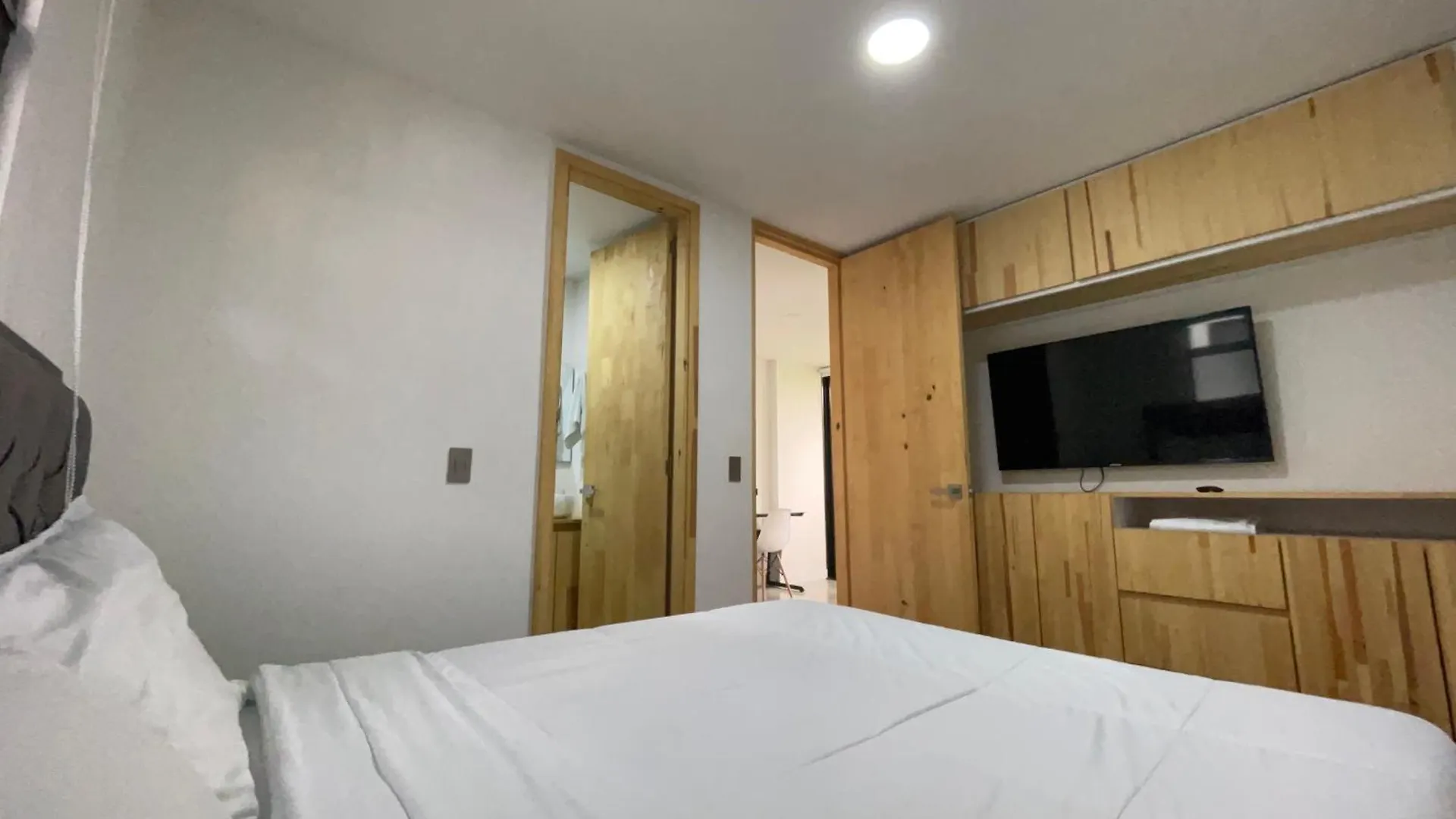 Edificio Helena Apartment Medellin
