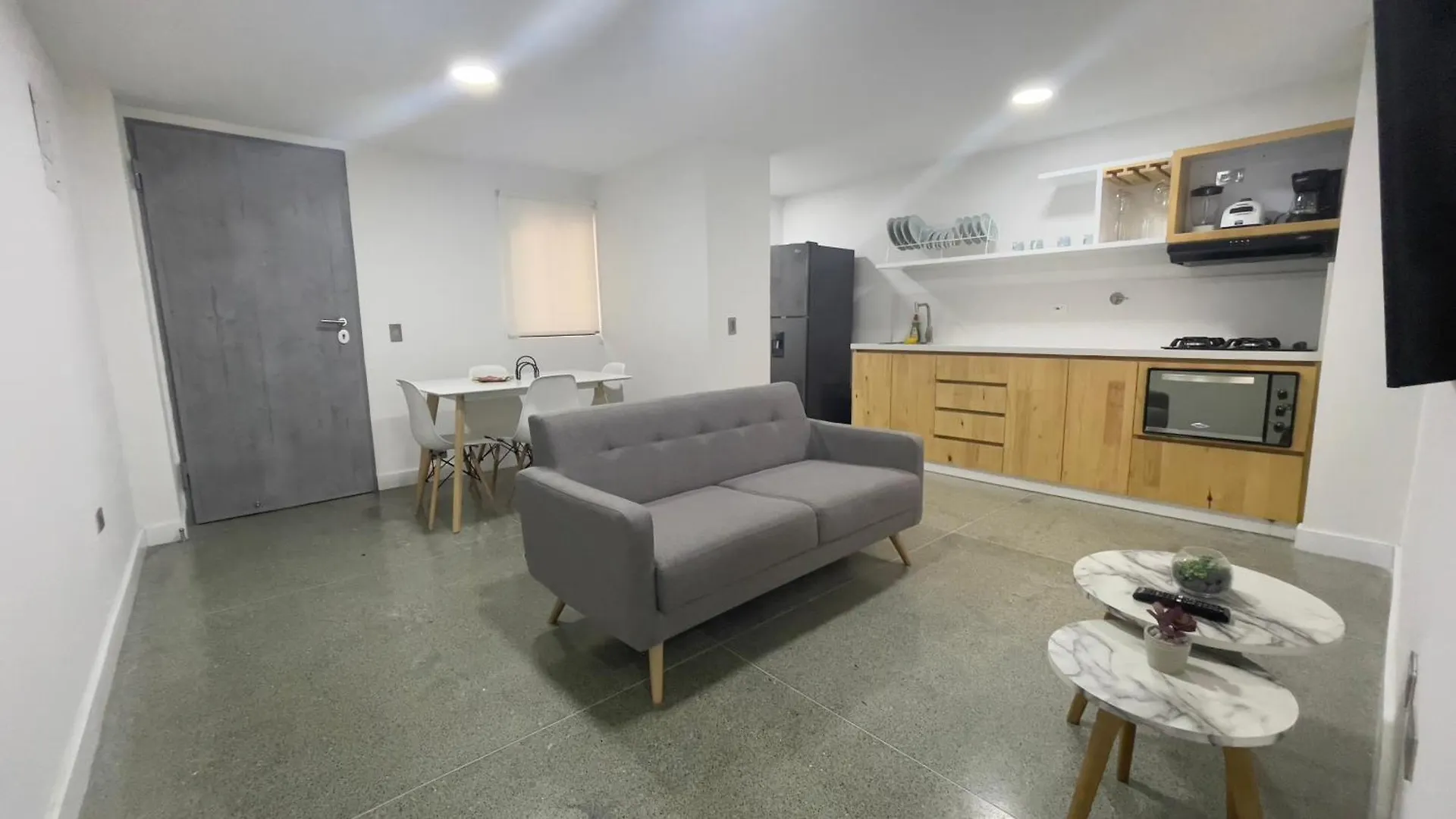 Apartamento Edificio Helena Medellín 0*,  Colombia